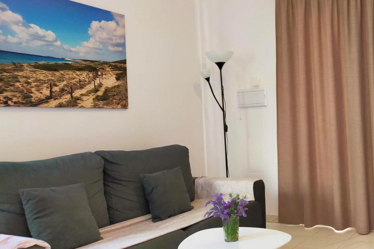 Apartaments California Cala'N Blanes  Esterno foto